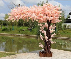 Arbre de cerisier artificiel en soie en gros à prix abordable - Décoration réaliste de sakura rose pour mariage, Noël, maison et hôtel - Product Image 4
