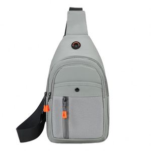 Sac de poitrine tactique léger et polyvalent en tissu Oxford pour le sport, le cyclisme et le streetwear - Product Image 1