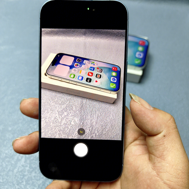 Wholesale Unlocked Used iPhone 17/17 Pro Max 5G Smartphones 8GB RAM 256GB Storage Good Battery Health iPhone 17
