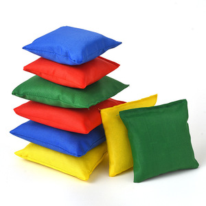 Ensemble <span class=keywords><strong>de</strong></span> sacs <span class=keywords><strong>de</strong></span> <span class=keywords><strong>jeu</strong></span> <span class=keywords><strong>de</strong></span> Cornhole en nylon pour jeux <span class=keywords><strong>de</strong></span> <span class=keywords><strong>lancer</strong></span> manuel - Product Image 5