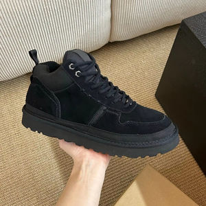 High-quality handcrafted luxury casual sports <b>shoes</b> with rubber outsole and anti-slip design, suitable for both men and <b>women</b>. - Product Image 1