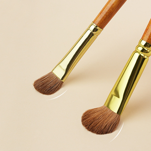 Prezzo all'ingrosso di alta qualità per capelli con manico in legno rotondo pennello artistico professionale pennello artistico con forma di nocciolo - Product Image 3