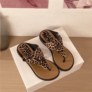 Sandales compensées ergonomiques à boucle, légères et écologiques pour femme, idéales pour les vacances et l'urbanisme – Vente en gros ODM/OEM - Product Image 2