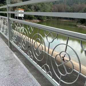 Clôture et portail en fer forgé à vendre, panneau de clôture de 6 pieds, fer forgé à plateau plat, dessus et bas, 3 rails, clôture de jardin en fer forgé à plateau plat - Product Image 6