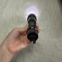 Lampe torche à faisceau focalisable KT-1109 pour la recherche à longue distance et les patrouilles nocturnes en zone rurale