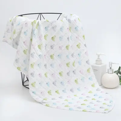 Promosyon süper yumuşak çift katmanlı pamuklu bebek banyo havlusu kundak muslin battaniye