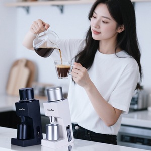 Mini elektrische Kaffeemühle mit USB-Strom versorgung für Espresso & Übergießen von Kaffee M98 - Product Image 2