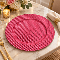 Assiette de présentation ronde en plastique 13 pouces à texture losanges, rose moderne, revêtement poudré, pour décoration de table de fête
