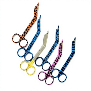 Ciseaux à pansements Lister à motifs variés pour infirmières, médecins, EMT, 5,5 pouces, pour les premiers intervenants, les ambulanciers, les infirmières, les médecins, les instruments médicaux - Product Image 1