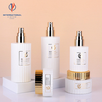 Bouteille en verre cosmétique blanche de style élégant de 40ml avec pompe à fond épais pour lotion crème soin de la peau essence et huiles essentielles
