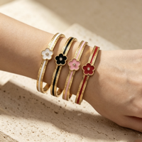 Brazalete Elegante de Lujo con Diseño de Trébol de Cinco Hojas, Resistente al Agua, de Acero Inoxidable Dorado, para Mujer