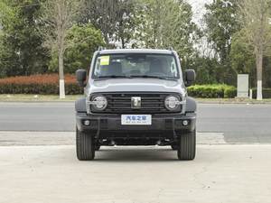 Nouveaux modèles de voitures hybrides rechargeables Tank 300 et Tank 500 2.0T SUV essence de la marque chinoise, à prix avantageux - Product Image 2