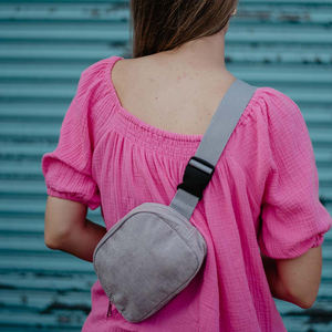 도매 여성 슬링 범프 백 벨트 지갑 사용자 정의 크로스 바디 백 모노그램 코듀로이 패니 팩 - Product Image 2