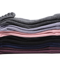 Chaussettes mi-mollet OEM ODM personnalisées en coton marron nude, à 5 orteils séparés, antidérapantes, sans couture, avec grip pour le mollet, absorbantes pour le yoga et le Pilates