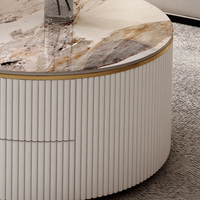Table basse ronde de luxe, surface en verre trempé, base côtelée blanche, bord doré, décoration moderne pour le salon, facile à nettoyer
