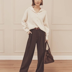 Nueva Llegada, Top de Punto de Alta Calidad para Otoño, Estilo Vintage con Cuello en V, Manga Larga, Algodón, Estilo Old Money - Product Image 2