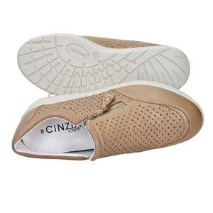 Sneakers Morbide da Donna Cinzia, Colore Cammello, Perforate con Chiusura a Zip, Scarpe da Passeggio - Product Image 6