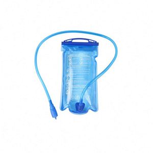 Échantillon GRATUIT : Réservoir d'eau personnalisé, sac à eau 3L en PVC - Product Image 2