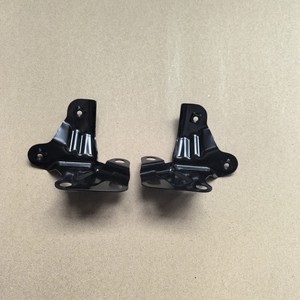 ขายึดเหล็กกันชนหน้าโตโยต้า 53718-48040 53717-48050 สำหรับรุ่น RX270 ปี 10 13 อะไหล่ทดแทน - Product Image 4