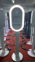Photomaton DSLR avec coque miroir ovale pour des événements festifs, mariages et soirées - Photobooth Kisok pour événements
