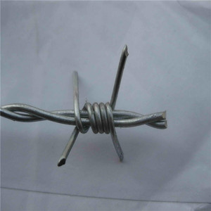 Fil barbelé torsadé en acier galvanisé 16GA 1,6 mm à bas prix par tonne - Product Image 2
