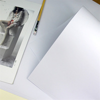 Papier sans bois de qualité professionnelle pour l'impression, l'édition et les applications d'écriture, fourni directement par l'usine