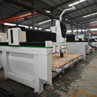Routeur CNC 5 axes LD-Tech pour la découpe du marbre, du quartz et du granit avec moteur servo et pompe 18,5 kW 380 V, zone de travail 3200x2000 mm