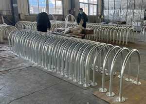 Porte-vélos <span class=keywords><strong>en</strong></span> acier inoxydable <span class=keywords><strong>en</strong></span> forme de U fabriqués <span class=keywords><strong>en</strong></span> usine, supports de stationnement circulaires, porte-vélos et porte-vélos commerciaux - Product Image 4