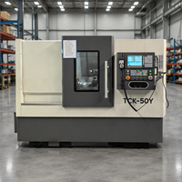 Tour CNC 3 axes de haute qualité et haute précision, système GSK, axe Y, pour le tournage de métaux et l'usinage de composants automobiles