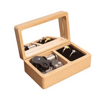 Yiyu Best-seller Boîte à musique en bois personnalisable pour demande en mariage, design tendance, forme rectangulaire, 8 mélodies, 30 secondes de son, Sky City