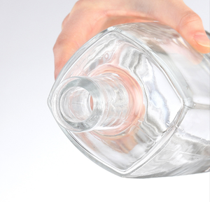 Personnalisé 700ml 750ml Étiquette Flint Vide Vodka Brandy <span class=keywords><strong>Tequila</strong></span> Bouteille en <span class=keywords><strong>verre</strong></span> pour l'alcool Personnalisé Whisky Spiritueux Whisky Bouteille en <span class=keywords><strong>verre</strong></span> - Product Image 4