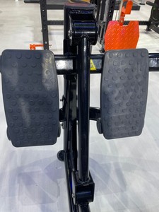 Máquina de Entrenamiento de Trayectoria Fija para Principiantes en Fitness, Diseñada para Entrenamiento de Músculo Dorsal Latissimus Dorsi Sentado - Product Image 4