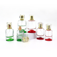 Nouveau style emballage de bouteille de parfum coloré à base épaisse luxe personnalisé clair 50ml 100ml vaporisateur de parfum bouteille en verre 30ml joint à sertir
