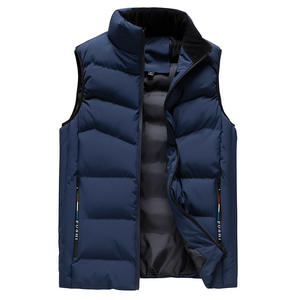 Chaleco utilitario para <span class=keywords><strong>hombre</strong></span> de talla grande, chaqueta cálida sin mangas, chaleco acolchado negro de gran tamaño a la moda - Product Image 1