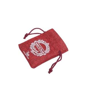 Bolsa de Joyería con Cordón de Lino Sintético Rojo Púrpura Pequeña, para Anillos y Collares, con Logotipo Personalizado - Product Image 5