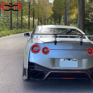 ボディキットNismoスタイルリアリップディフューザーバンパーハーフカーボンファイバーNissan GTR R35 2008-2016スクリューボディキットZ800は塗装されません - Product Image 3