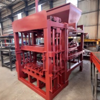 Machine hydraulique à blocs de ciment QT4-15, compatible multi-moules, pour la production de blocs creux et de pavés pour projets de construction