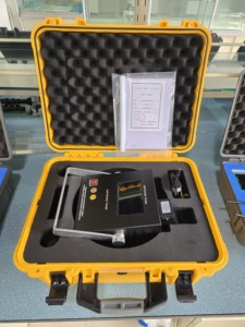 Jauge électronique portable de haute précision pour la densité et l'humidité du sol, alimentée par batterie - Product Image 1