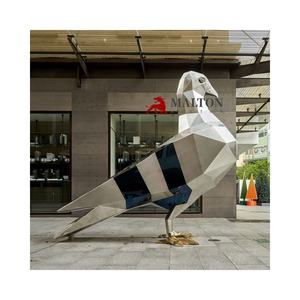 Statue géante de <span class=keywords><strong>pigeon</strong></span> en fibre de verre peinte à la main, artisanat professionnel, fabrication chinoise OEM, pour décoration de mariage - Product Image 1