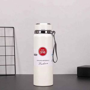 Vaso de Viaje de Acero Inoxidable con Diseño Moderno y Aislamiento al Vacío - Product Image 5