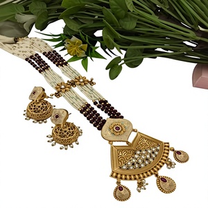Conjunto de Collar y Pendientes de Latón Chapado en Oro de Alta Calidad con Moissanita y Estilo Kundan Polki, Ideal para Regalo de Boda para Mujer - Product Image 2
