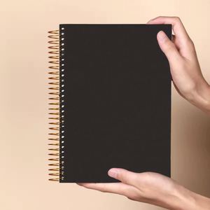 Carnet de notes A5 à spirale personnalisé en cuir épais blanc de 300 pages, en stock, faible MOQ, pour étudiants - Product Image 4