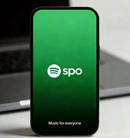 Compte Spotify Premium d'un an, activation rapide, profitez de votre vie musicale, un cinquième de votre abonnement.