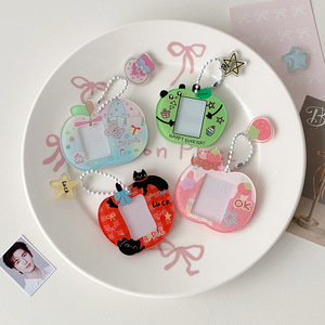 Lindo Portafotos con Forma de Manzana de Dibujos Animados, Portafotos Mini de 1 Pulgada para Estudiantes de Kpop, Accesorio Colgante para Bolsos, Llavero - Product Image 5