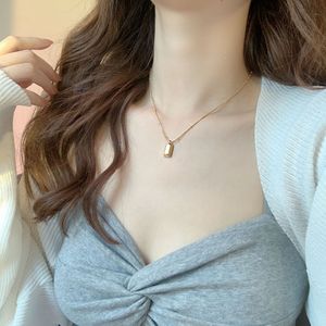 Collana XIXI Antiossidante con Ciondolo a Cuore e <span class=keywords><strong>Farfalla</strong></span> in Acciaio Inox 18K Placcato Oro con Zirconi per Donna - Product Image 4