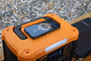 สถานีไฟฟ้าสำรองแบตเตอรี่ GCSOAR 1000W พร้อมฟังก์ชั่นหลากหลายและหน้าจอ LCD สำหรับการเดินทาง S-1000 สถานีไฟฟ้าอเนกประสงค์ S-1000 - Product Image 3