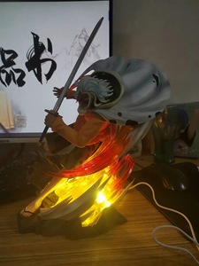 30CM 1 pieza <span class=keywords><strong>Silvers</strong></span> <span class=keywords><strong>Rayleigh</strong></span> Figuras estatua de plástico figurita Anime PVC figura modelo muñeca de juguete a granel al por mayor - Product Image 3