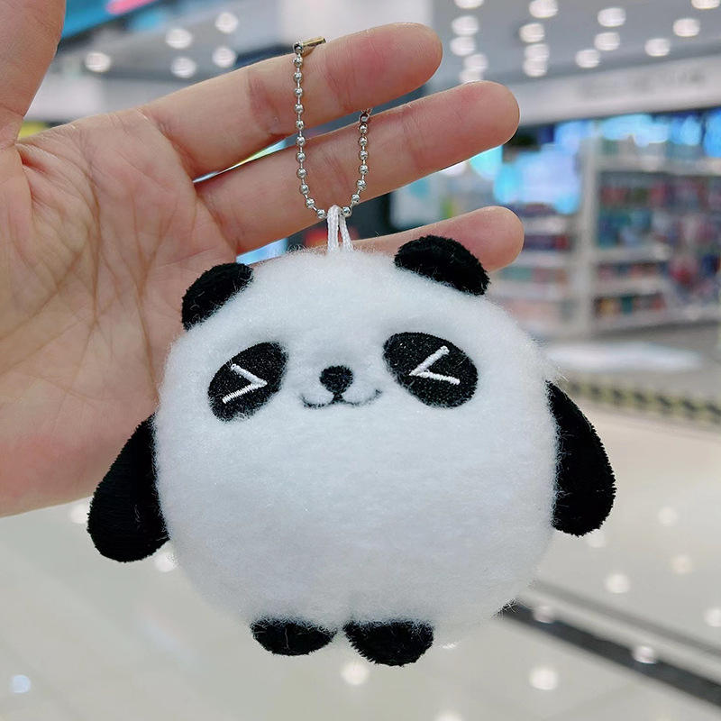 Fat panda squinting eyes + bead chain - tall 8cm