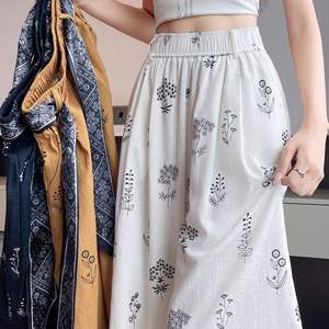 Pantalones holgados con estampado floral de verano para mujer, pantalones informales transpirables de gasa, color blanco, amarillo, azul marino - Product Image 2