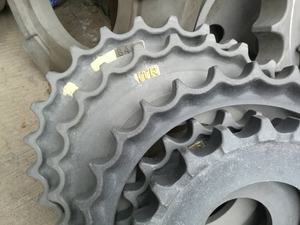 SK60 SK75 SK80 SK100 SK120 SK160 SK200 SK210 SK220 Pelle kobelco entraînement final - Product Image 2